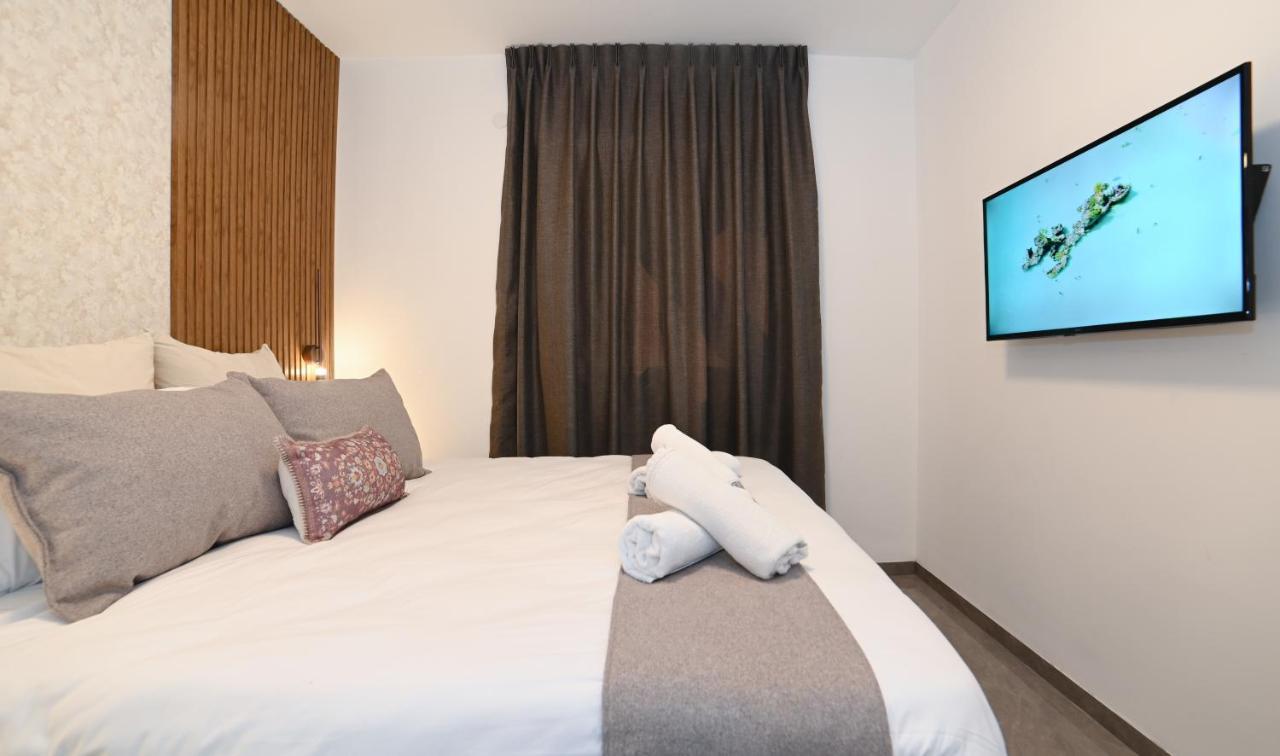 Yalarent C Kinneret Hotel Apartments Мігдаль Екстер'єр фото