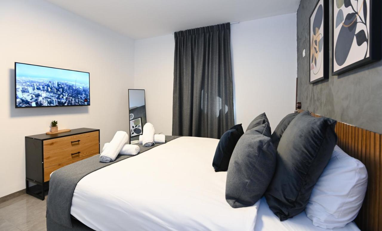 Yalarent C Kinneret Hotel Apartments Мігдаль Екстер'єр фото