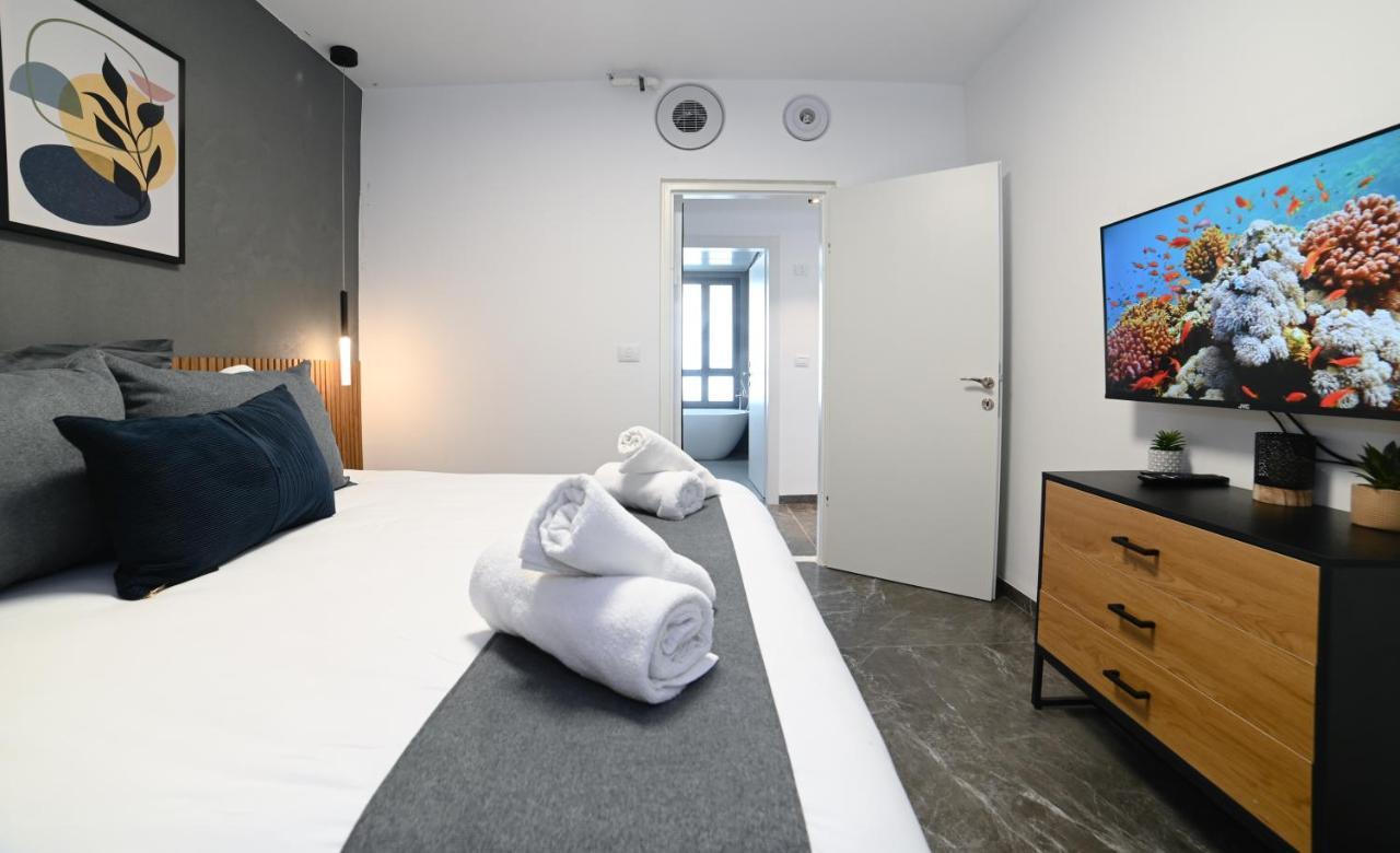 Yalarent C Kinneret Hotel Apartments Мігдаль Екстер'єр фото