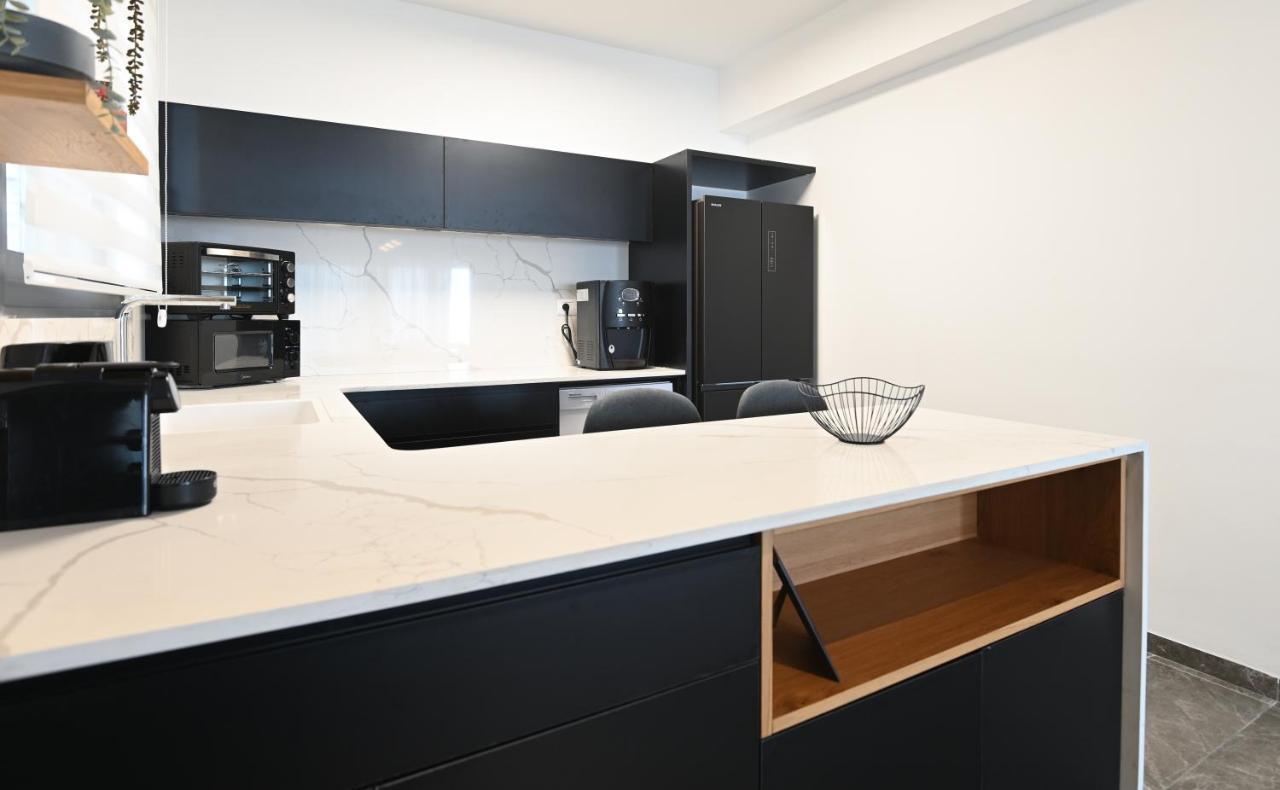 Yalarent C Kinneret Hotel Apartments Мігдаль Екстер'єр фото