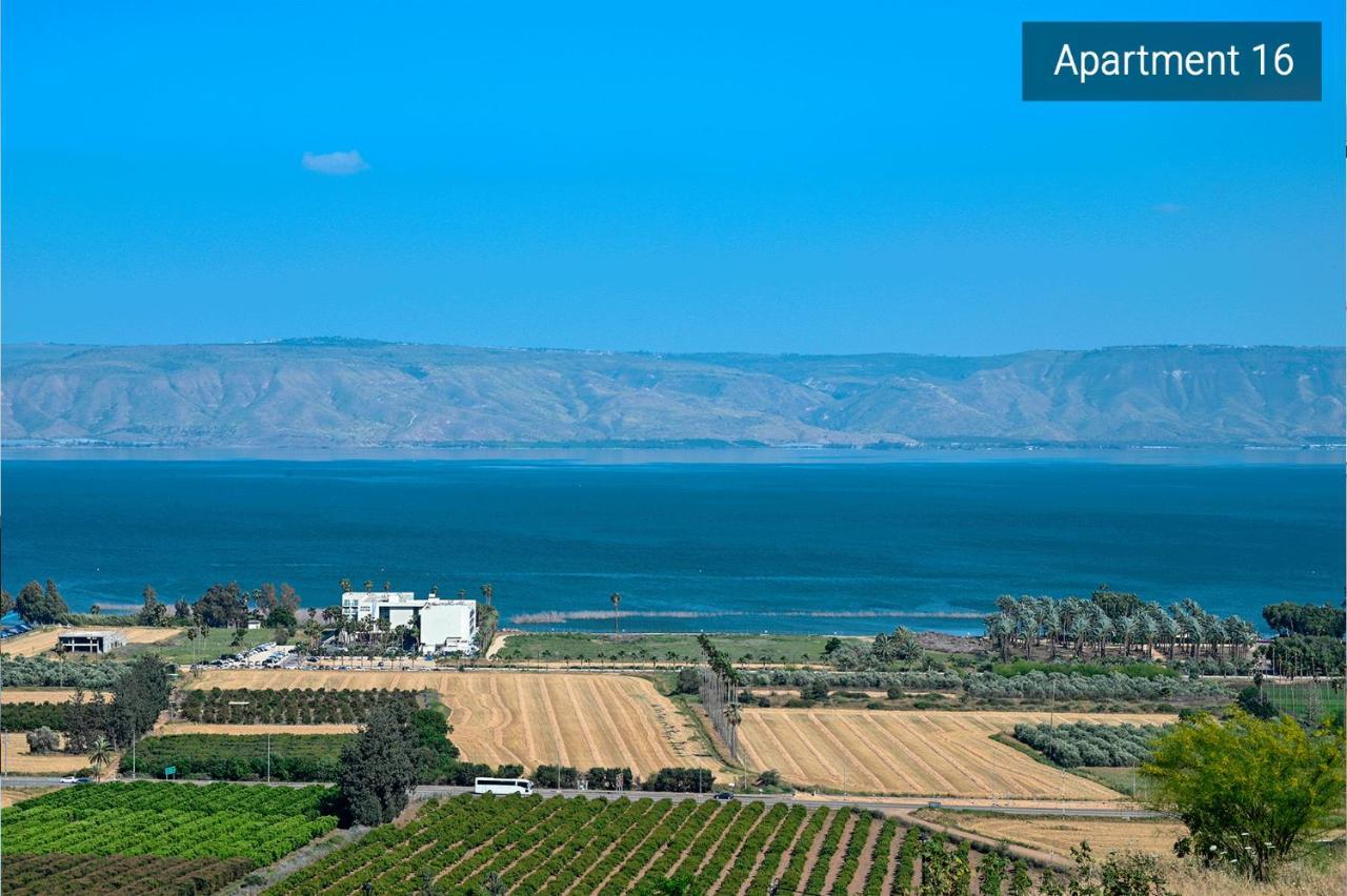 Yalarent C Kinneret Hotel Apartments Мігдаль Екстер'єр фото